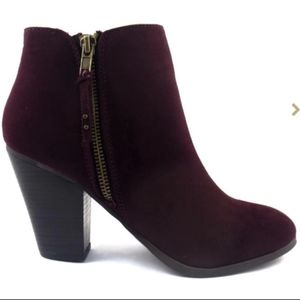 Charlotte Russe Plum Boots 10